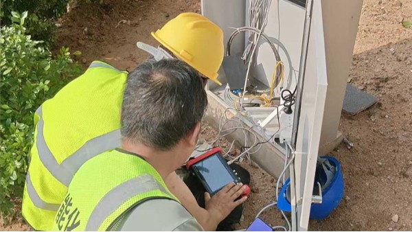 告別“空中蛛網”，點亮數字生活——2026年全國老舊小區弱電改造工程全面提速